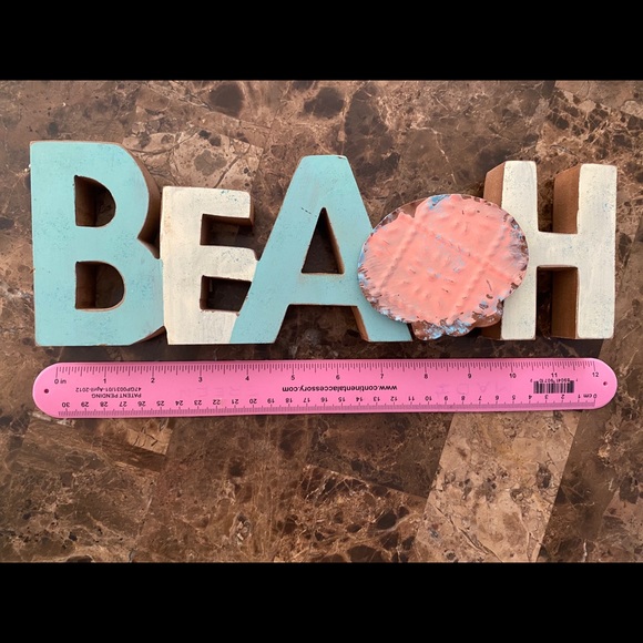 Beach Sign Decor - Picture 4 of 5